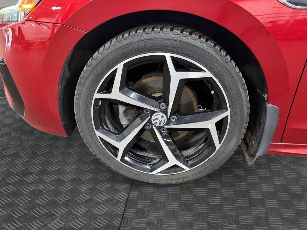 2020 Volkswagen Passat 2.0T R-Line