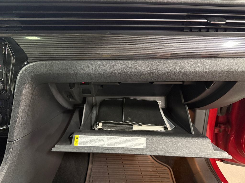 2020 Volkswagen Passat 2.0T R-Line