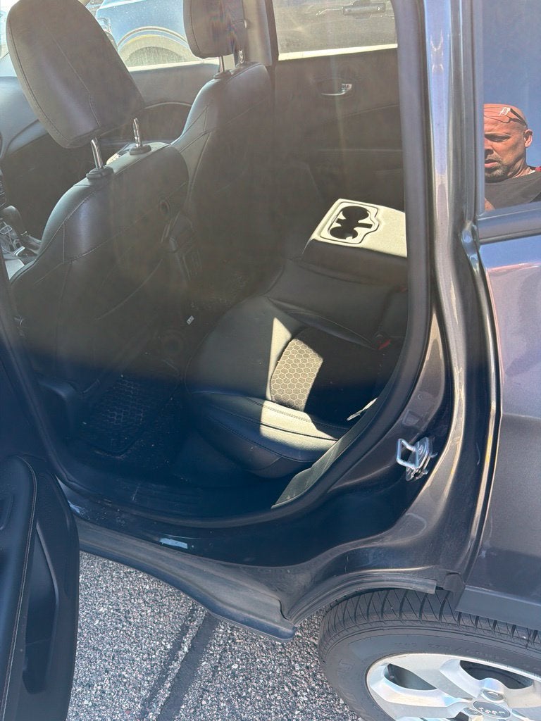 2019 Jeep Compass Lattitude w/Cold Weather & Popular Equipt