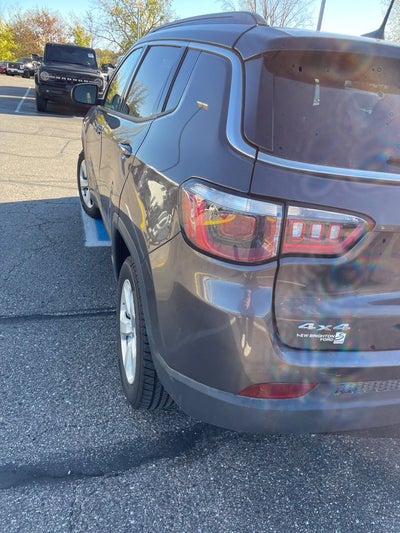 2019 Jeep Compass Lattitude w/Cold Weather & Popular Equipt