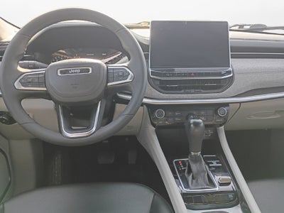 2023 Jeep Compass Latitude w/Preferred Pkg