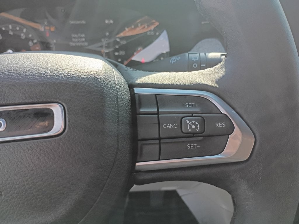 2023 Jeep Compass Latitude w/Preferred Pkg