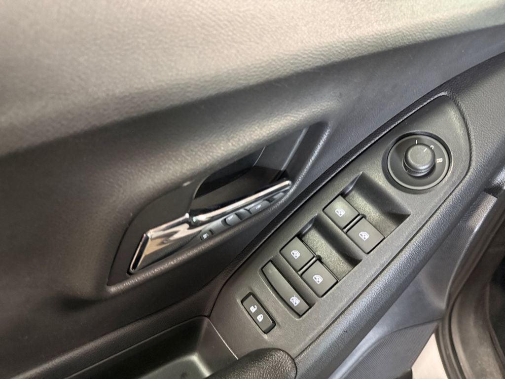 2019 Chevrolet Trax LT w/Convenience & Driver Confidence Pkgs