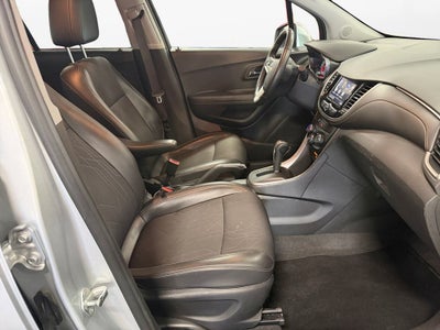 2019 Chevrolet Trax LT w/Convenience & Driver Confidence Pkgs