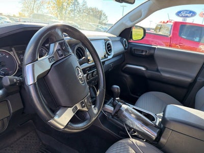 2022 Toyota Tacoma SR5 V6