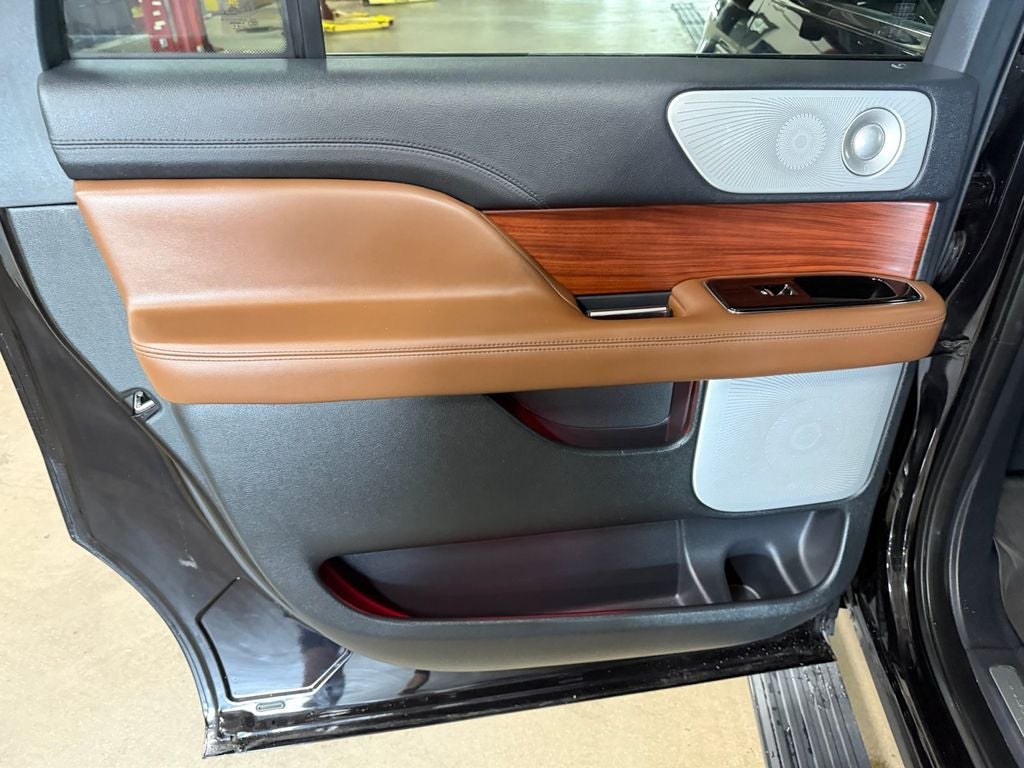 2024 Lincoln Navigator L Reserve