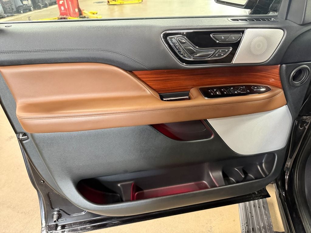 2024 Lincoln Navigator L Reserve