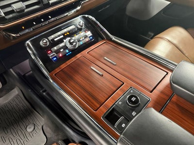 2024 Lincoln Navigator L Reserve