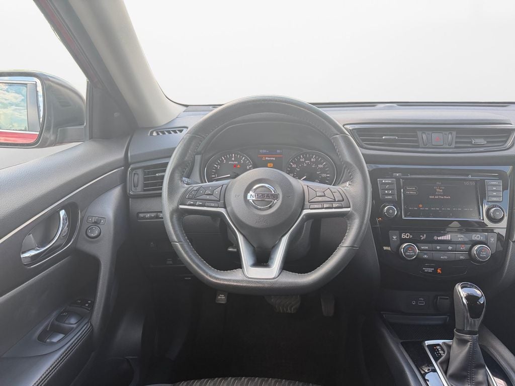 2018 Nissan Rogue SV w/Comfort & Convenience Pkgs