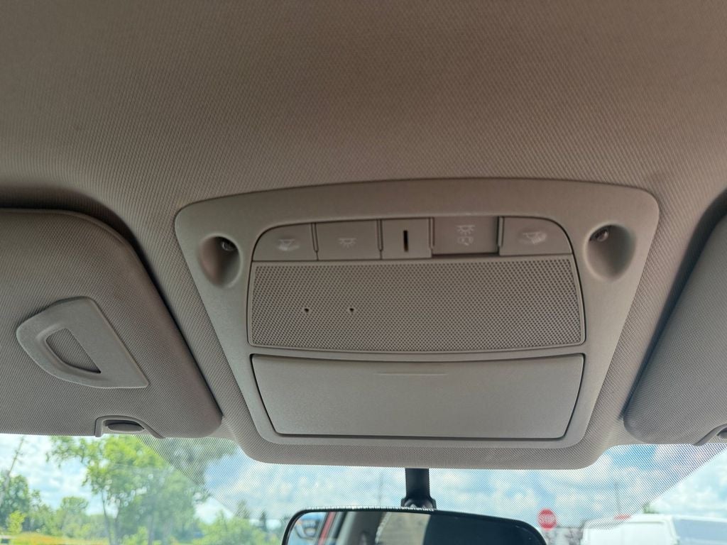 2018 Nissan Rogue SV w/Comfort & Convenience Pkgs