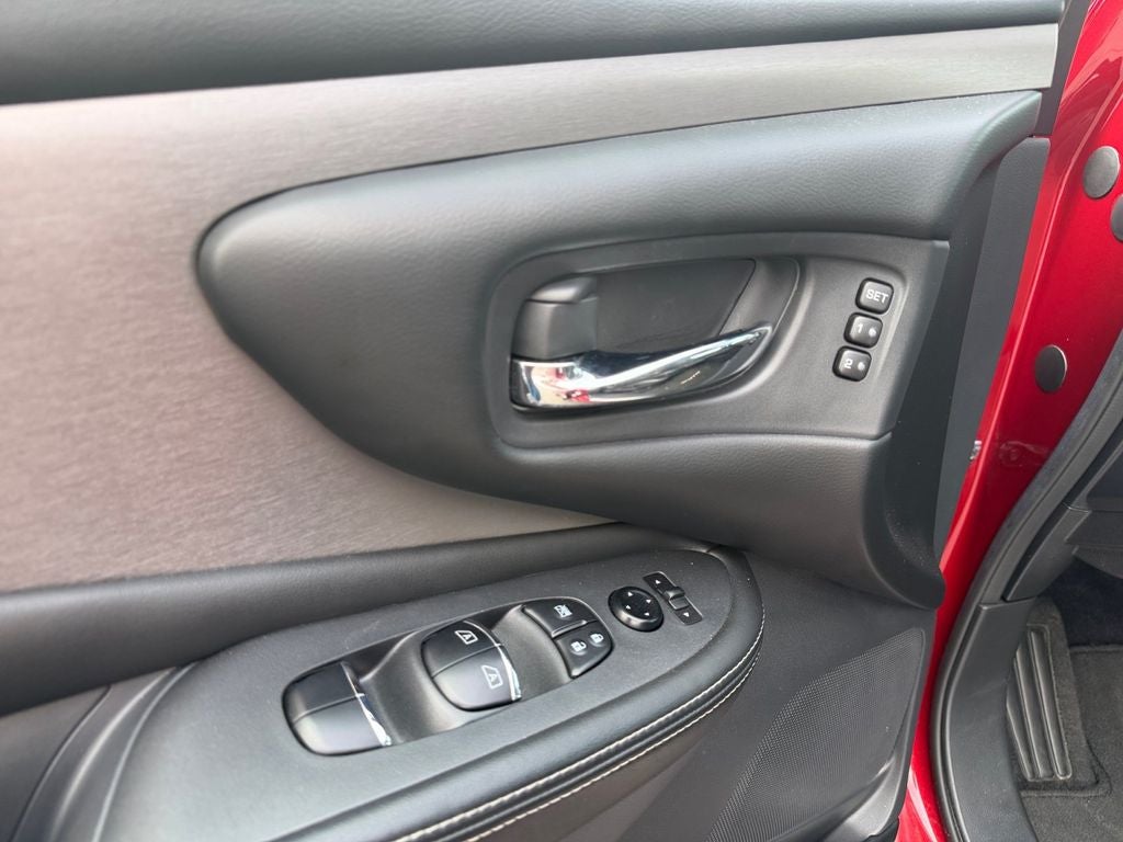2023 Nissan Murano SL w/Dual Panoramic Moon Roof