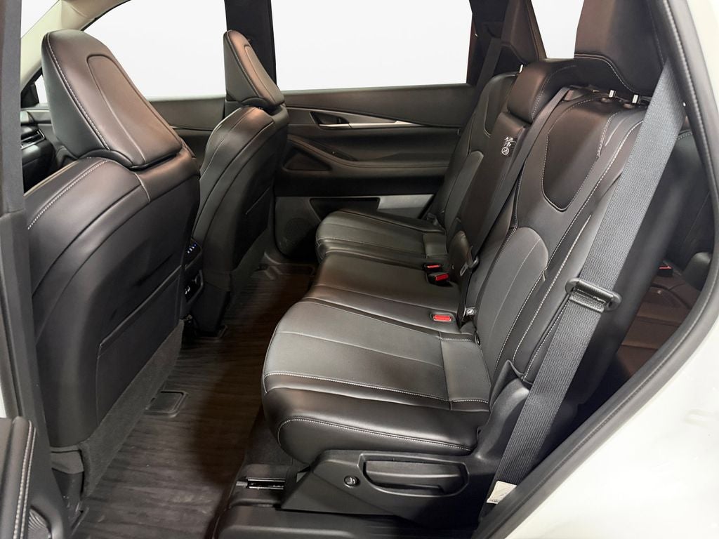 2024 INFINITI QX60 LUXE AWD w/Advanced Safety Features