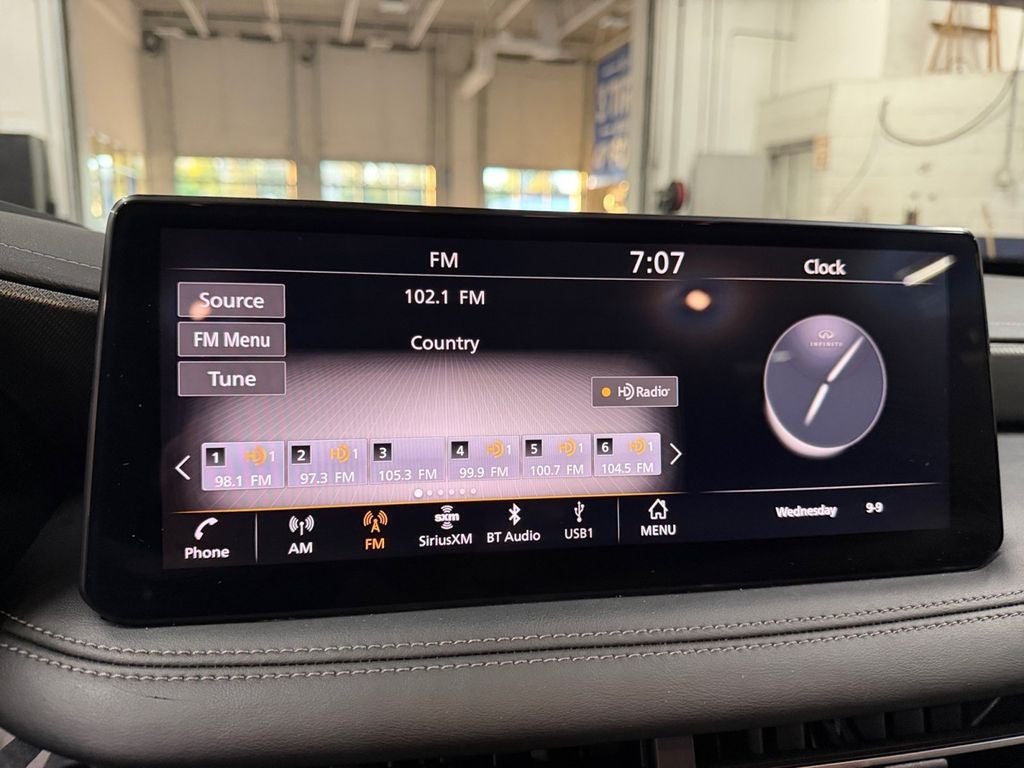 2024 INFINITI QX60 LUXE AWD w/Advanced Safety Features