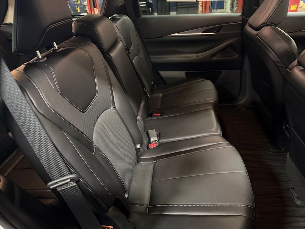 2024 INFINITI QX60 LUXE AWD w/Advanced Safety Features
