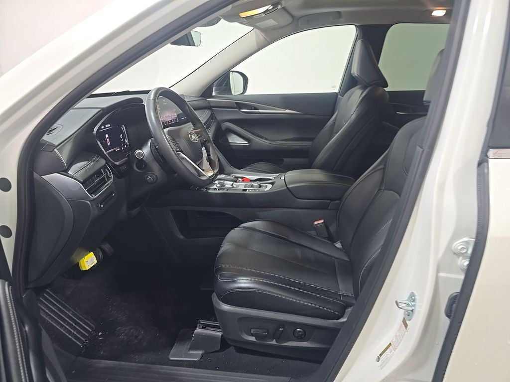 2024 INFINITI QX60 LUXE