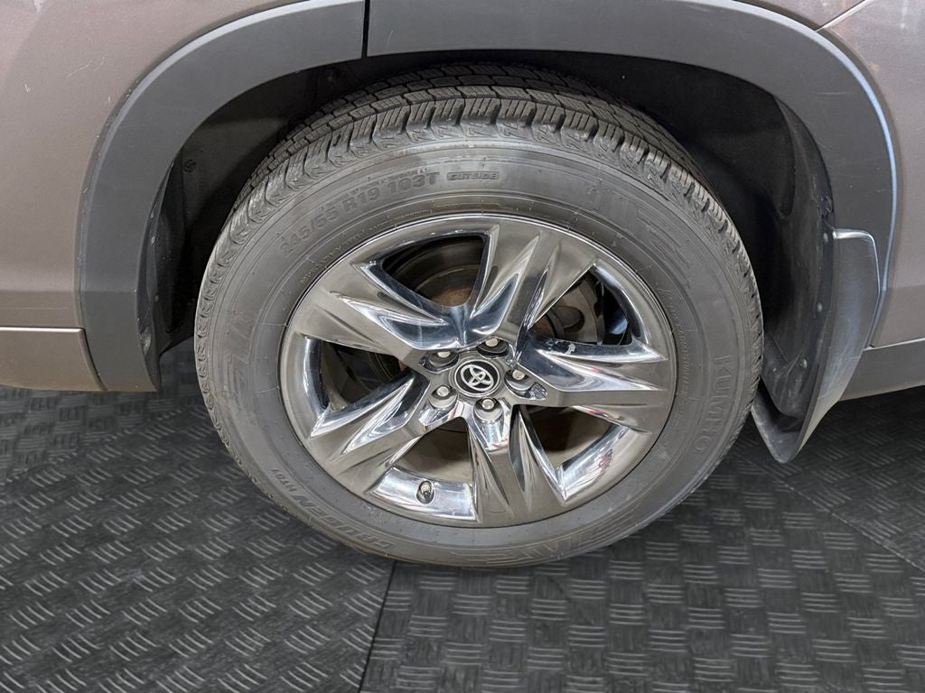 2019 Toyota Highlander Limited Platinum