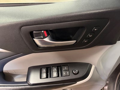 2019 Toyota Highlander Limited Platinum