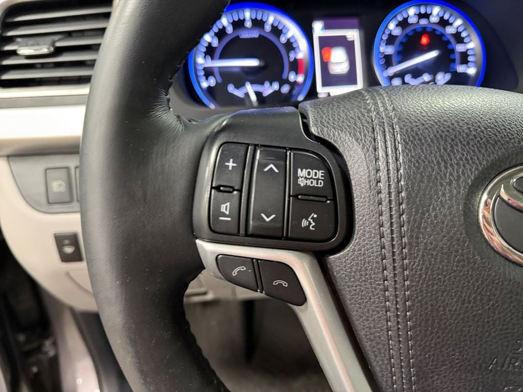 2019 Toyota Highlander Limited Platinum