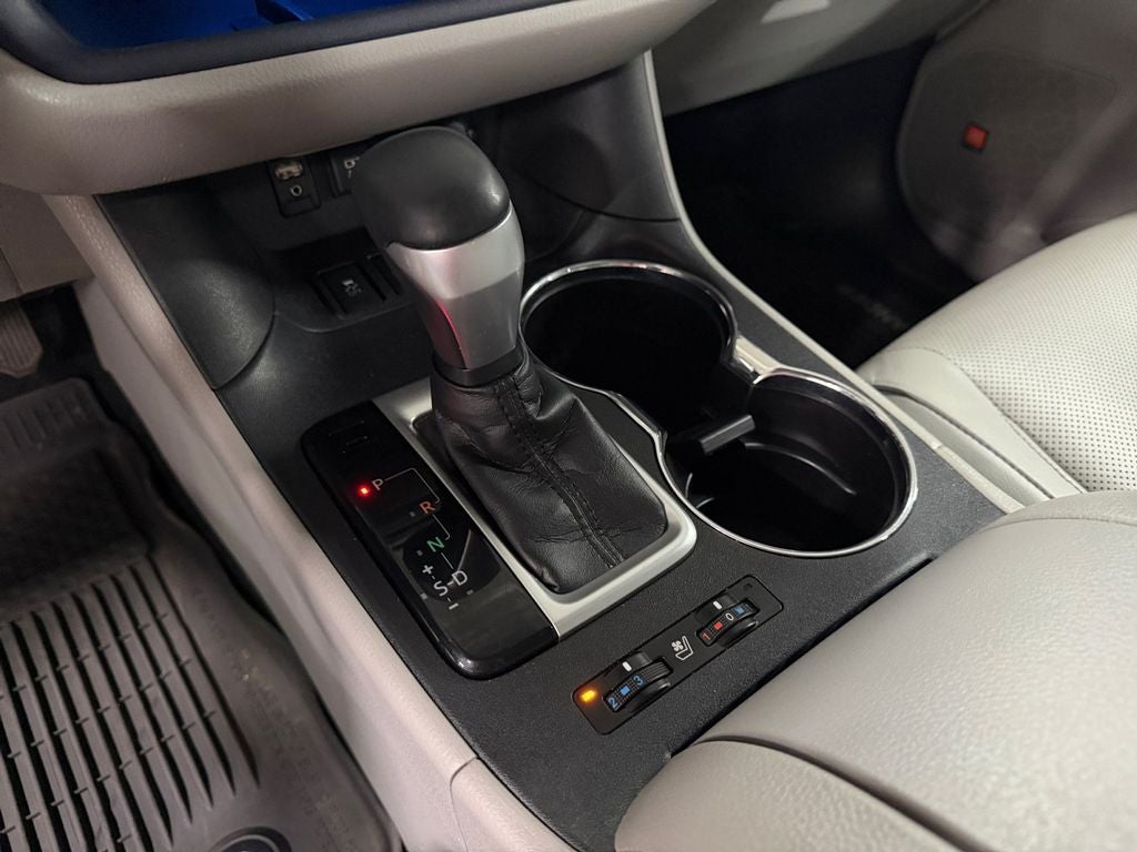2019 Toyota Highlander Limited Platinum