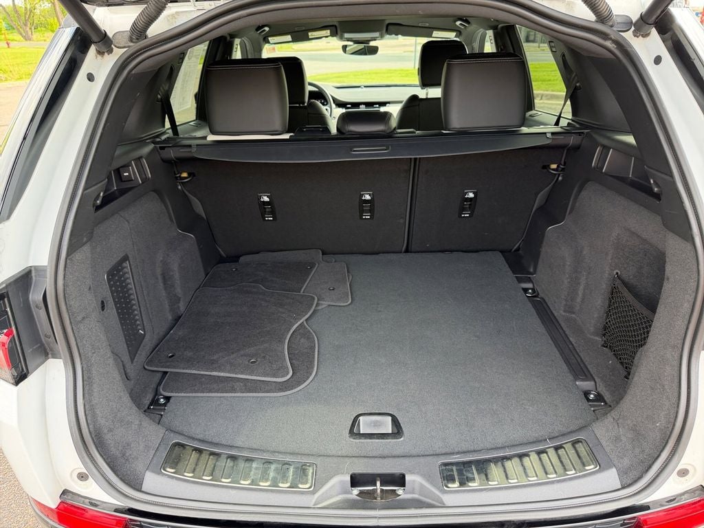 2023 Land Rover Discovery Sport SE R-Dynamic