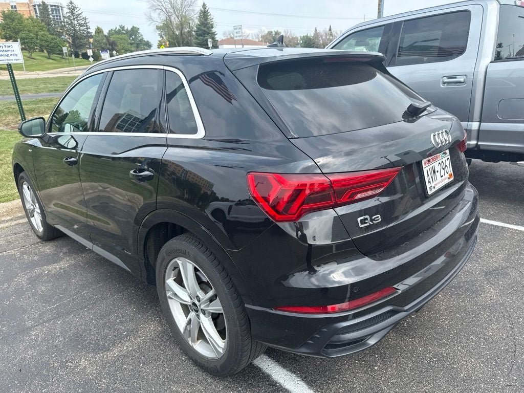 2021 Audi Q3 Premium w/Convenience Pkg & 19" 5-Twin-Spoke Wheel S Line quattro