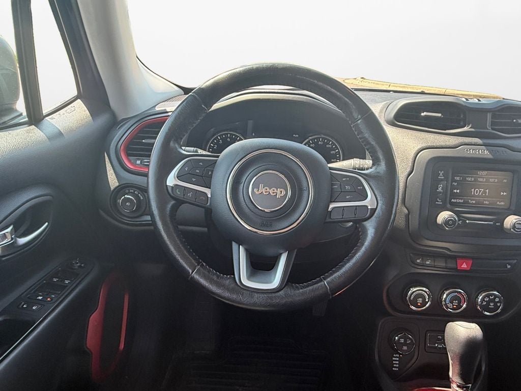 2017 Jeep Renegade Trailhawk w/Cold Weather Group