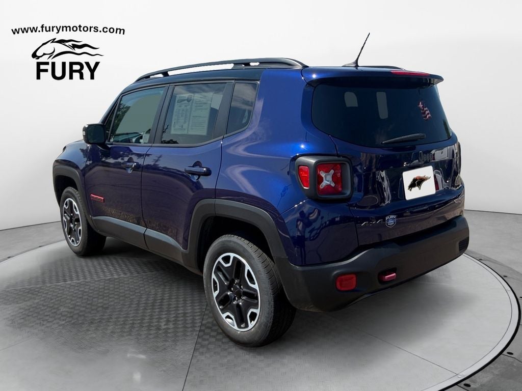 2017 Jeep Renegade Trailhawk w/Cold Weather Group