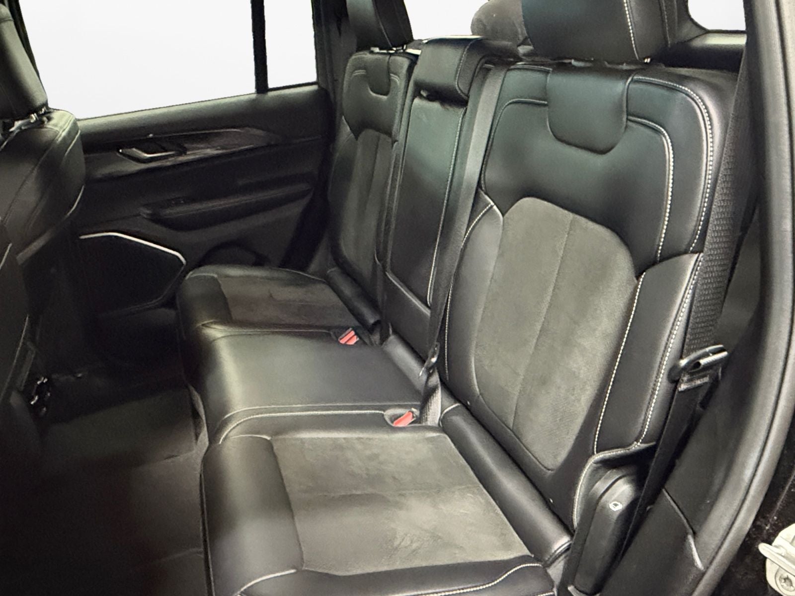2022 Jeep Grand Cherokee Altitude 4x4