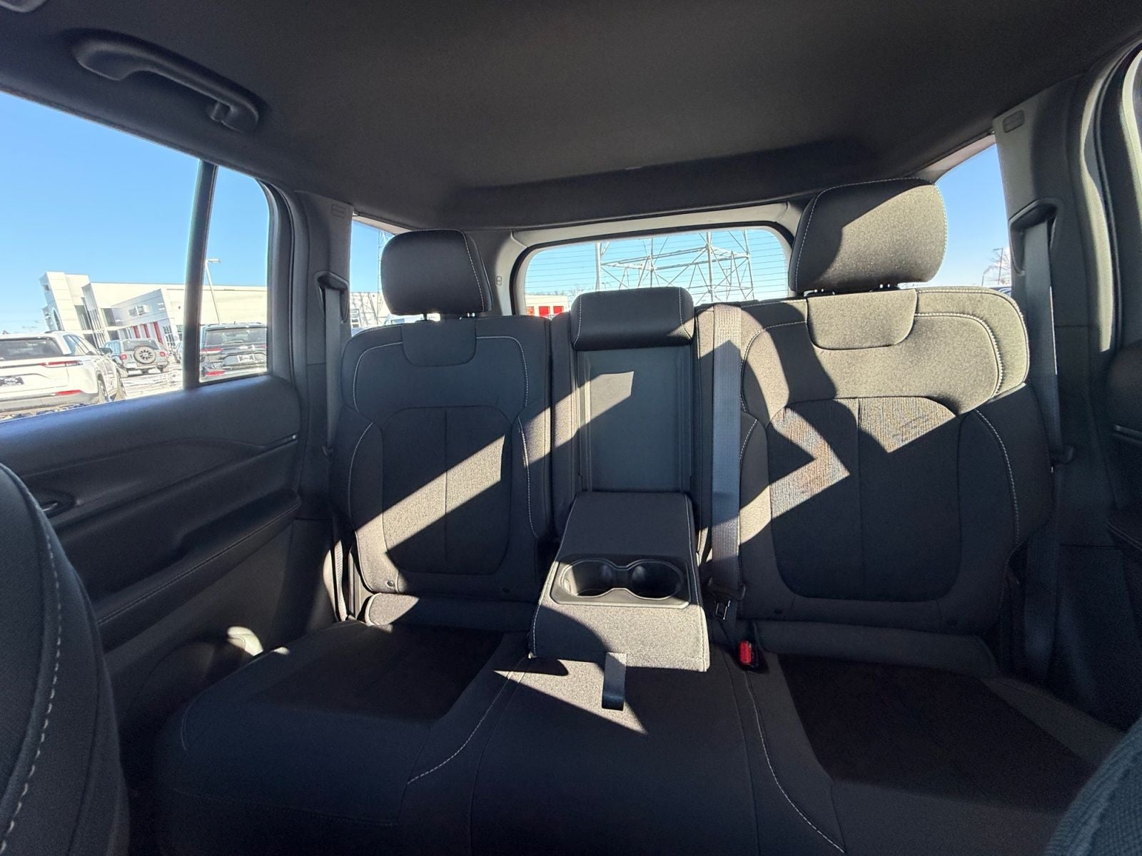 2025 Jeep Grand Cherokee GRAND CHEROKEE LAREDO X 4X4