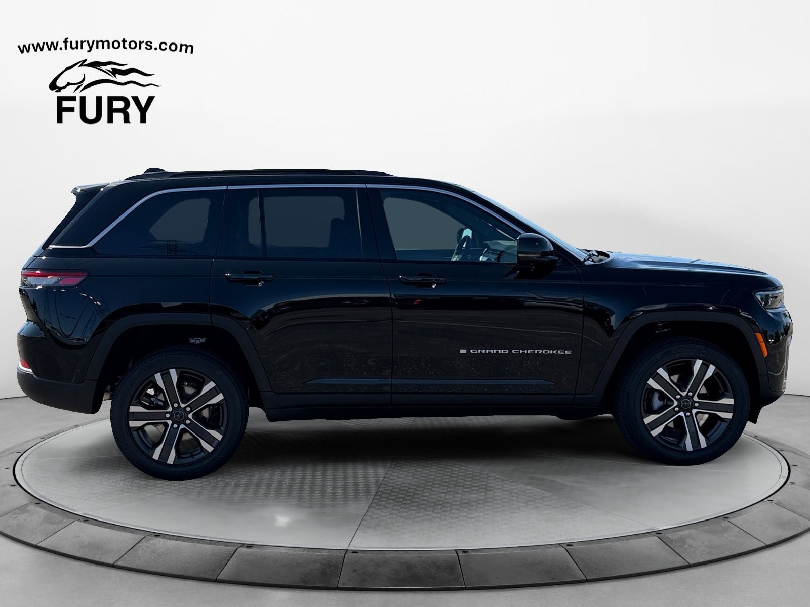 2027 Jeep Grand Cherokee GRAND CHEROKEE LIMITED 4X4