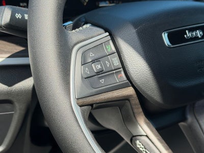 2027 Jeep Grand Cherokee GRAND CHEROKEE LIMITED 4X4