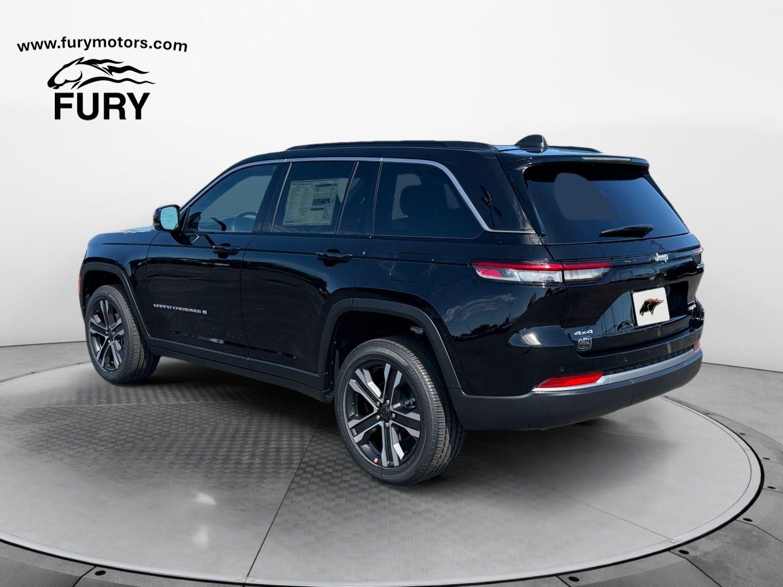 2027 Jeep Grand Cherokee GRAND CHEROKEE LIMITED 4X4