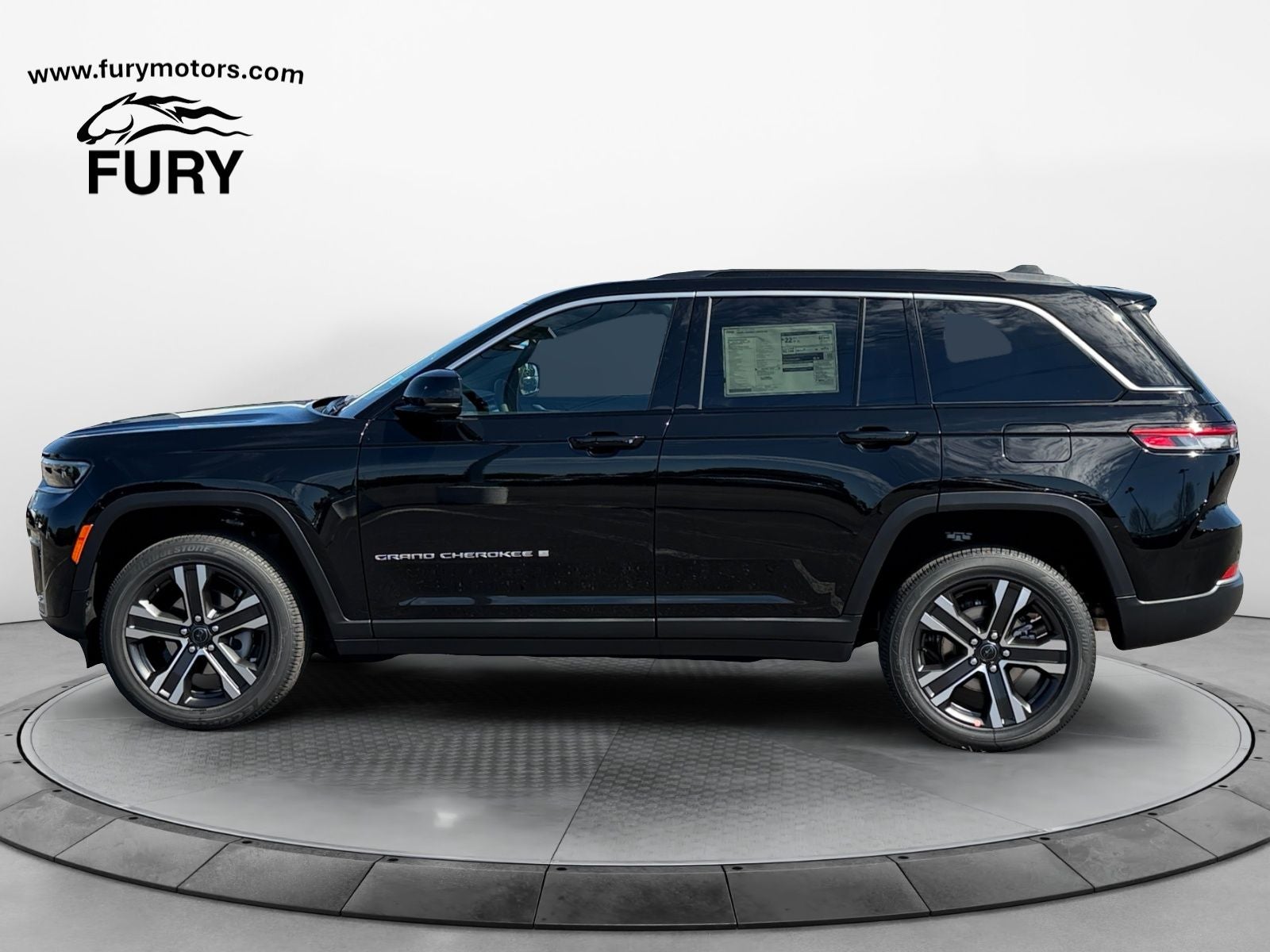 2027 Jeep Grand Cherokee GRAND CHEROKEE LIMITED 4X4