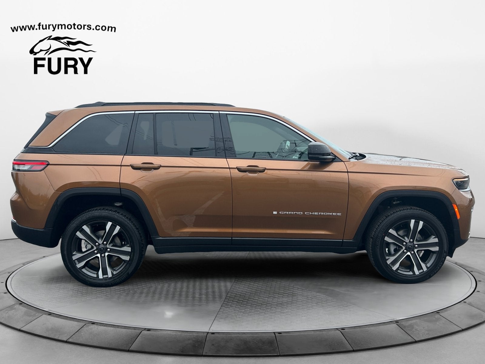 2027 Jeep Grand Cherokee GRAND CHEROKEE LIMITED 4X4