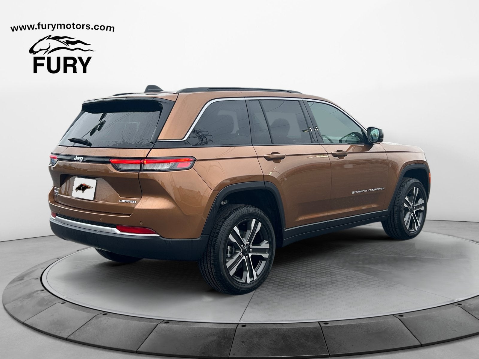 2027 Jeep Grand Cherokee GRAND CHEROKEE LIMITED 4X4