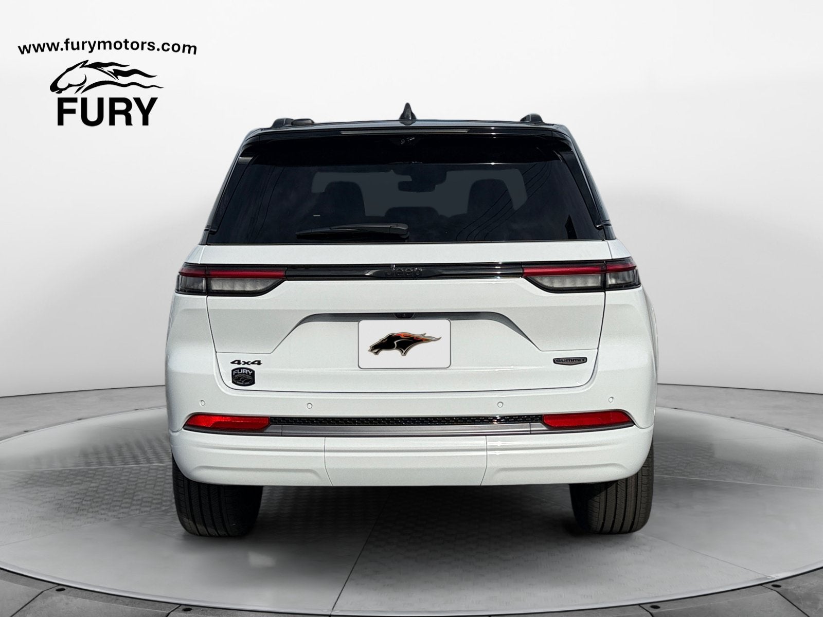 2027 Jeep Grand Cherokee GRAND CHEROKEE SUMMIT 4X4