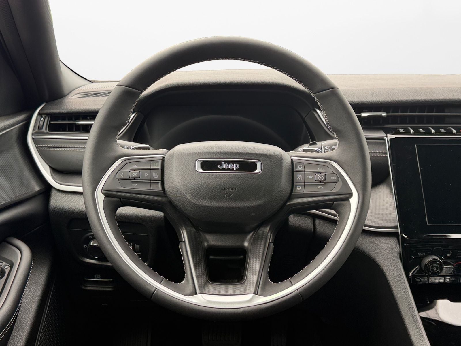 2026 Jeep Grand Cherokee L Laredo X