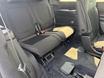 2026 Jeep Grand Cherokee GRAND CHEROKEE L LAREDO X 4X4