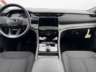 2026 Jeep Grand Cherokee GRAND CHEROKEE L LAREDO X 4X4