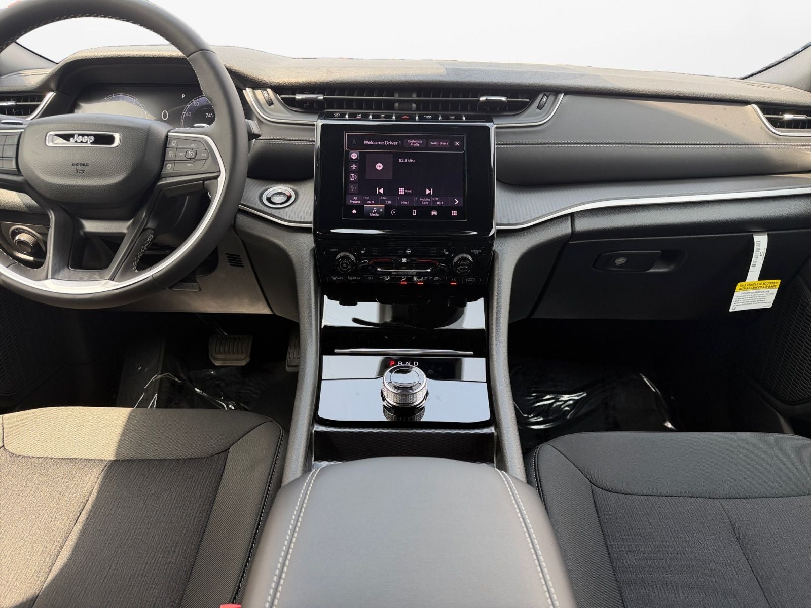 2026 Jeep Grand Cherokee GRAND CHEROKEE L LAREDO X 4X4