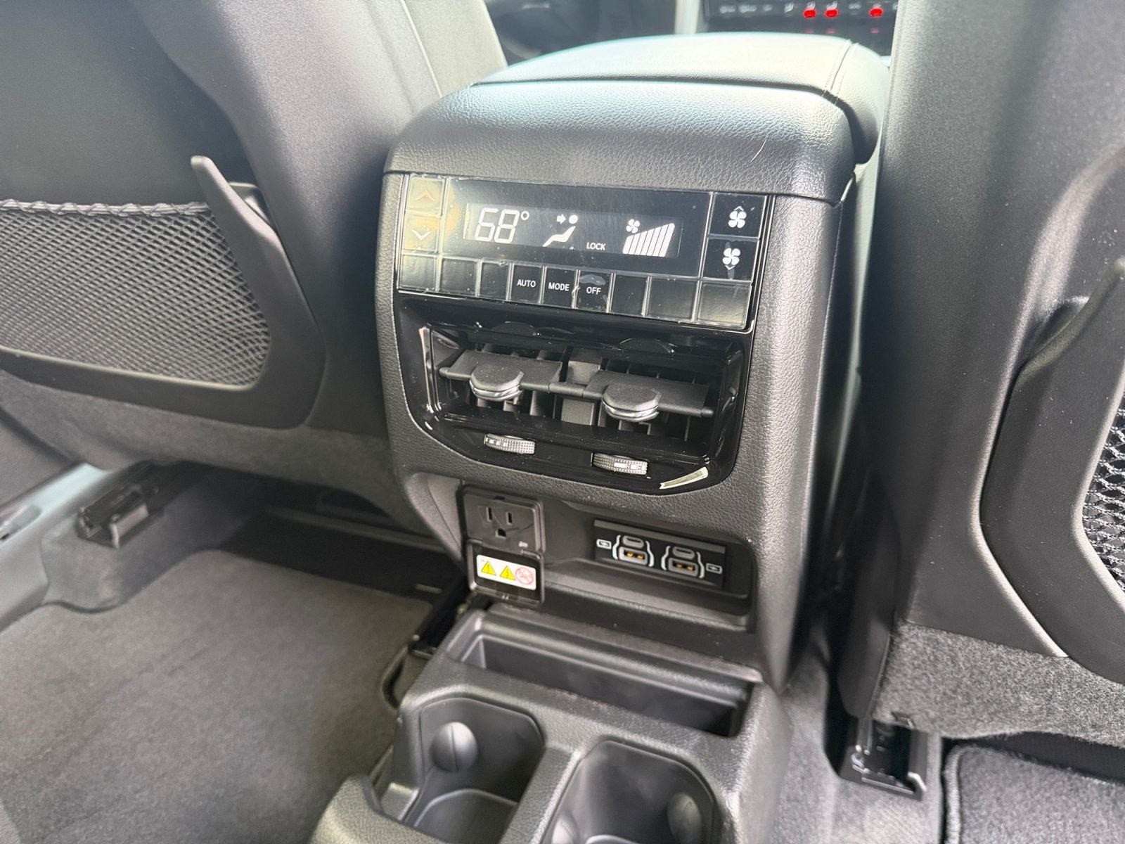 2026 Jeep Grand Cherokee GRAND CHEROKEE L LAREDO X 4X4