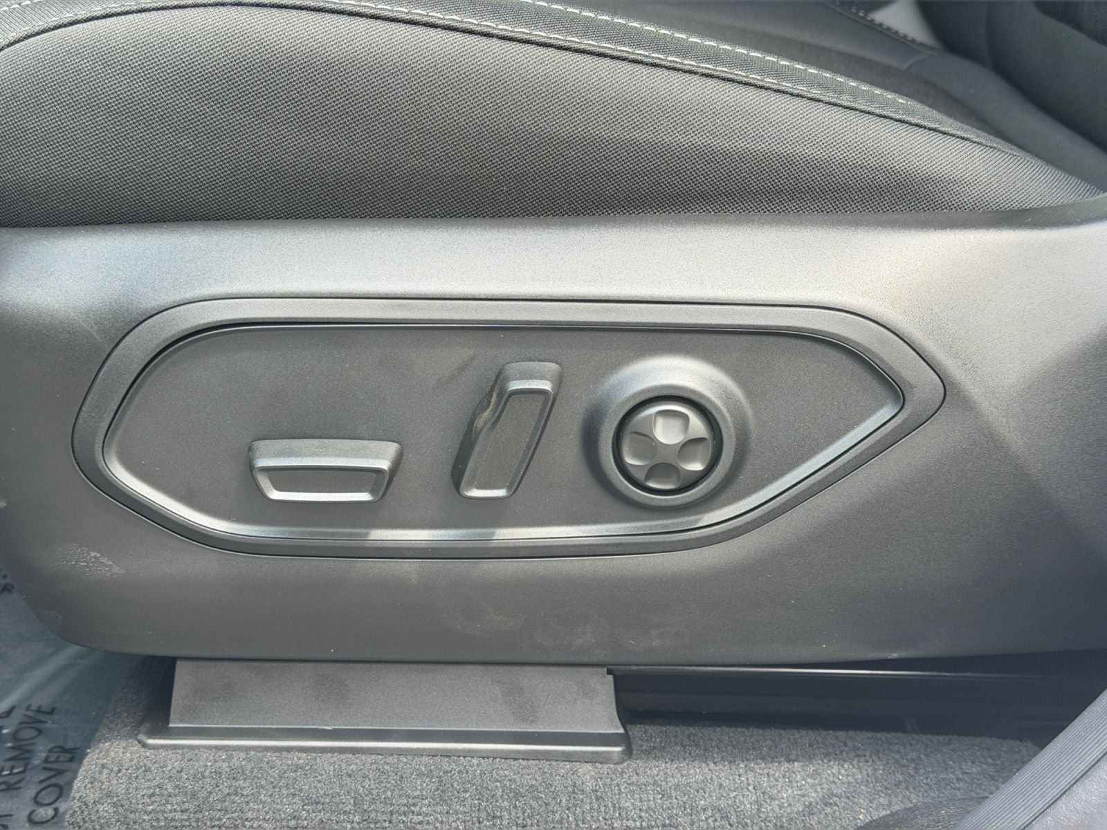 2026 Jeep Grand Cherokee GRAND CHEROKEE L LAREDO X 4X4