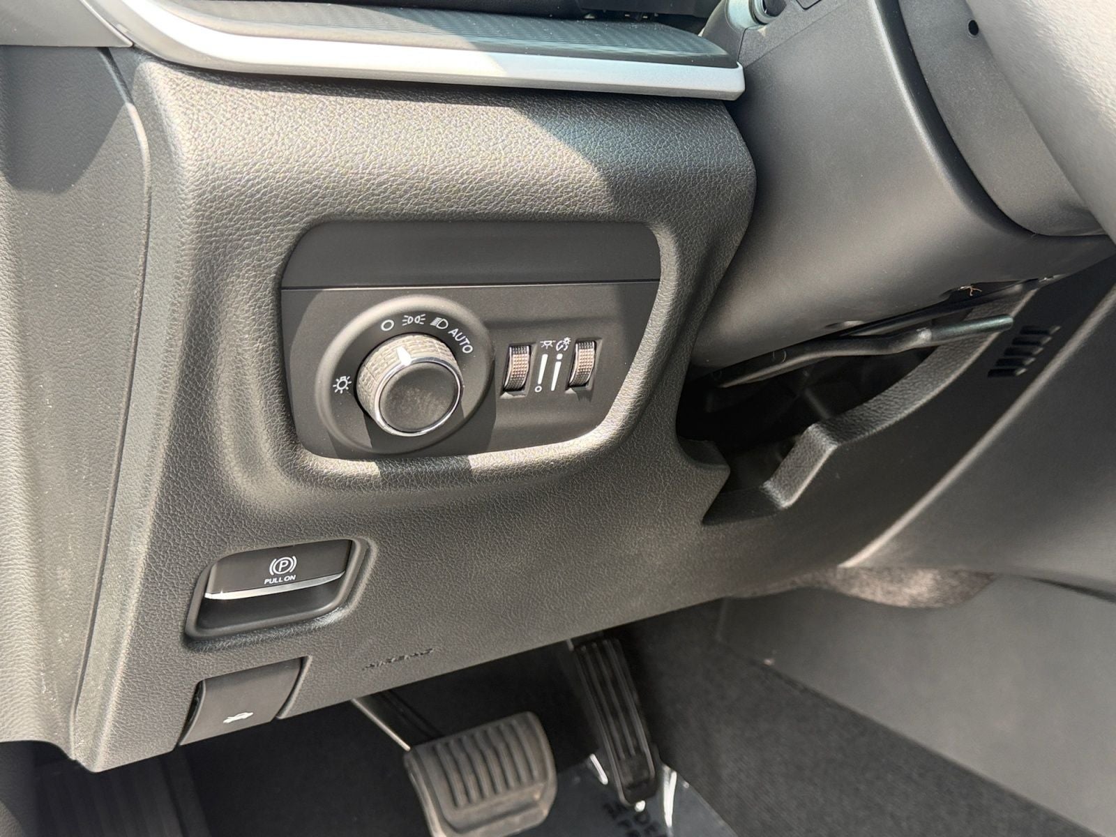 2026 Jeep Grand Cherokee GRAND CHEROKEE L LAREDO X 4X4