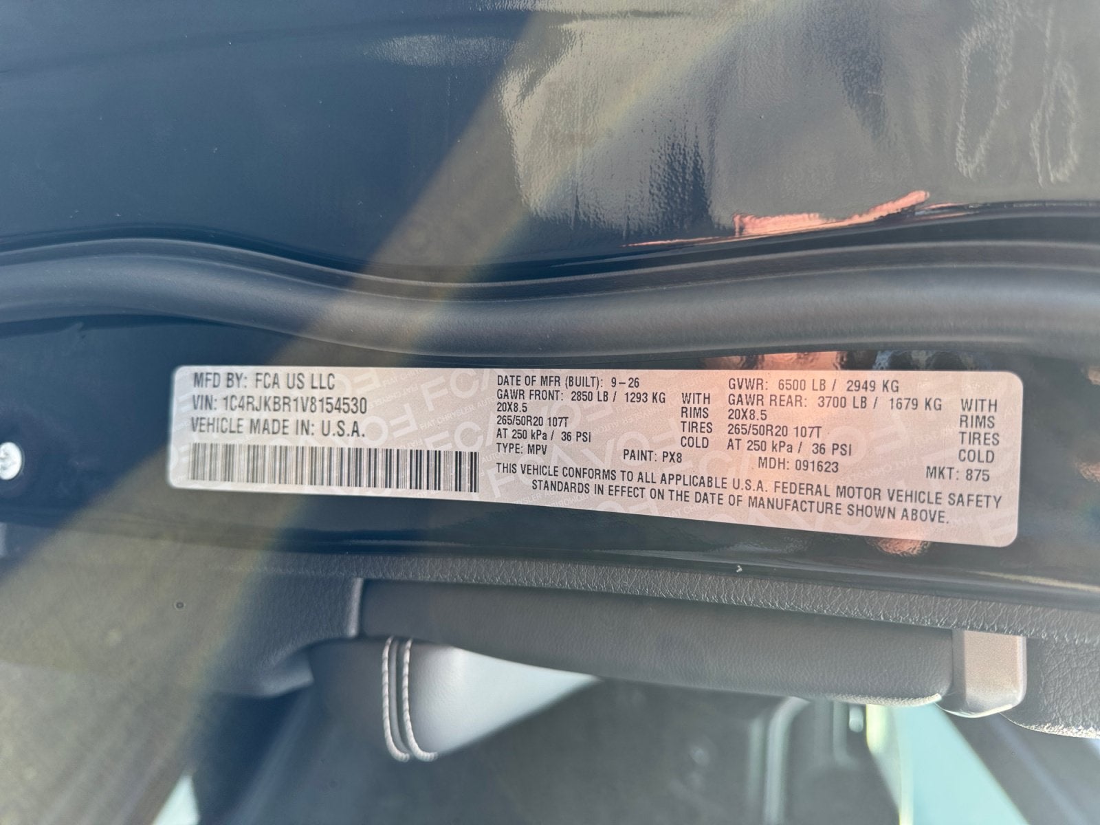 2027 Jeep Grand Cherokee GRAND CHEROKEE L LIMITED 4X4