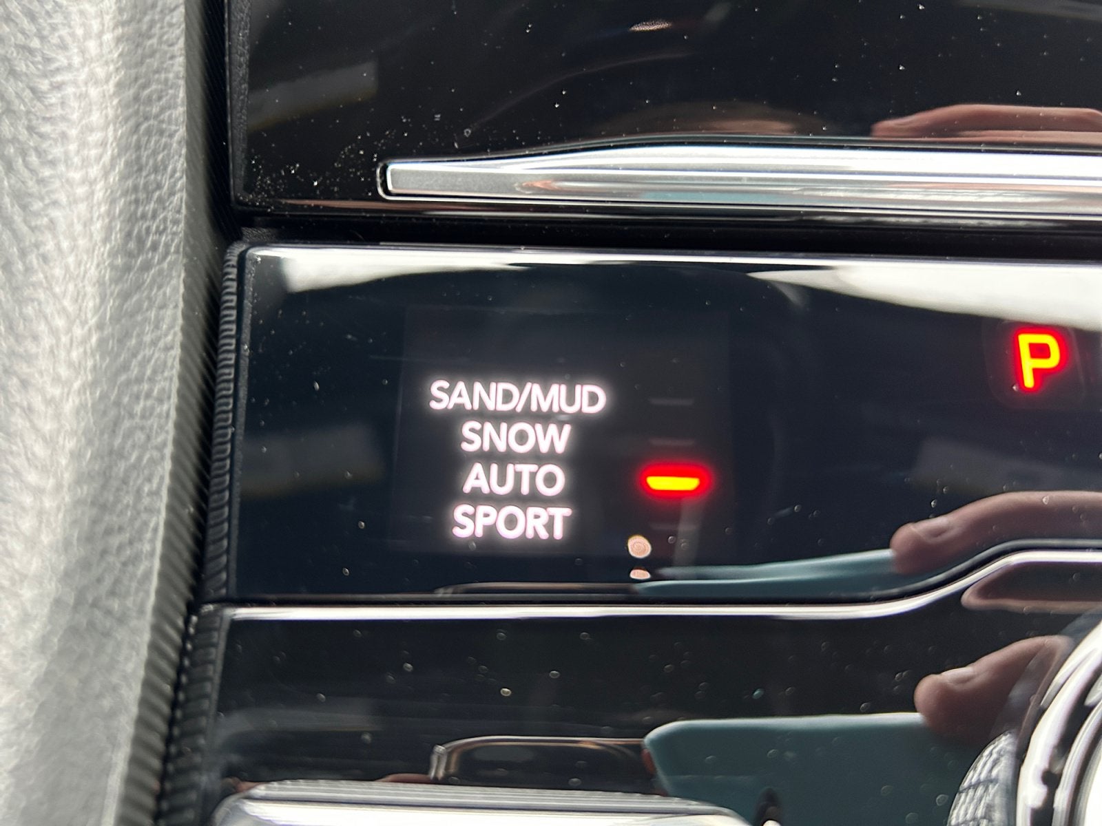 2027 Jeep Grand Cherokee GRAND CHEROKEE L LIMITED RESERVE 4X4