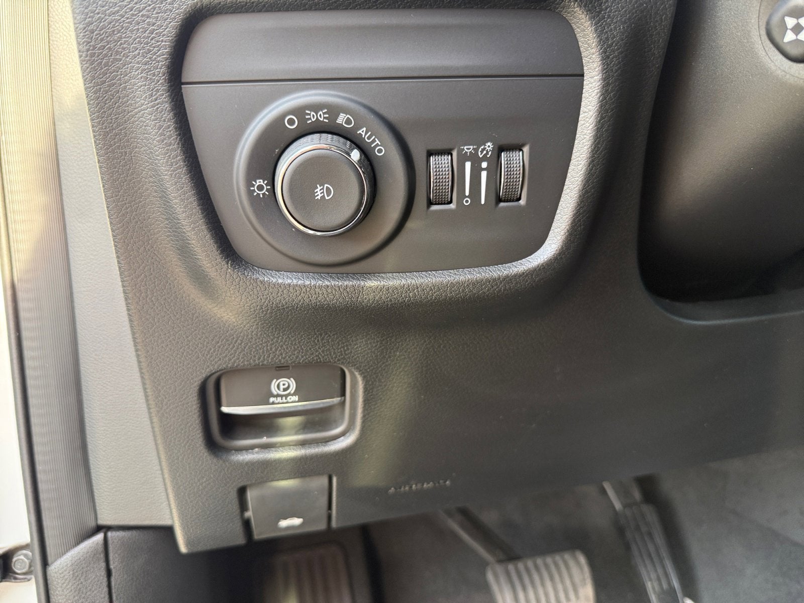 2025 Jeep Grand Cherokee L Summit 4x4