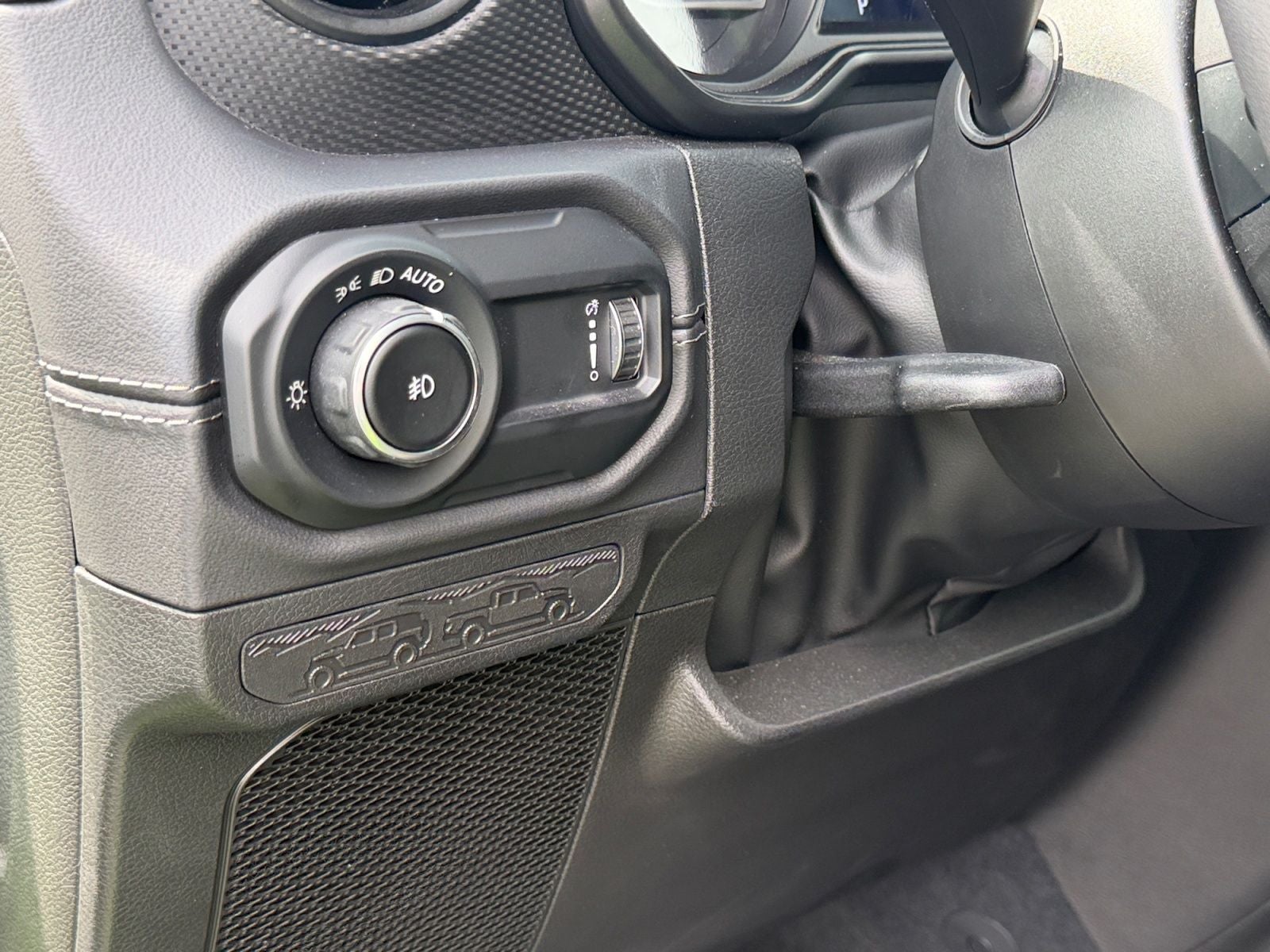 2025 Jeep Wrangler 2-Door Recon
