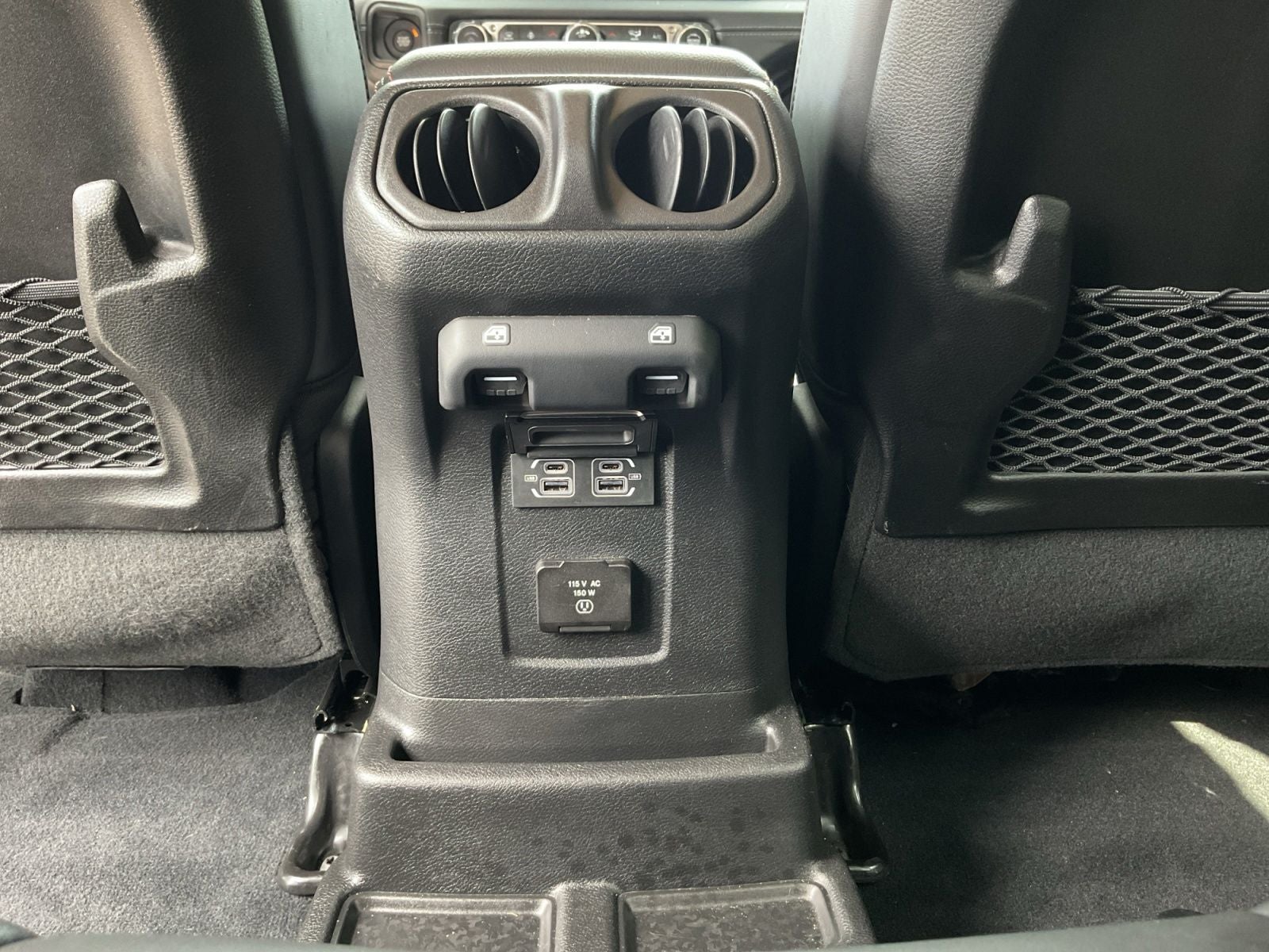 2024 Jeep Wrangler 4-Door Recon