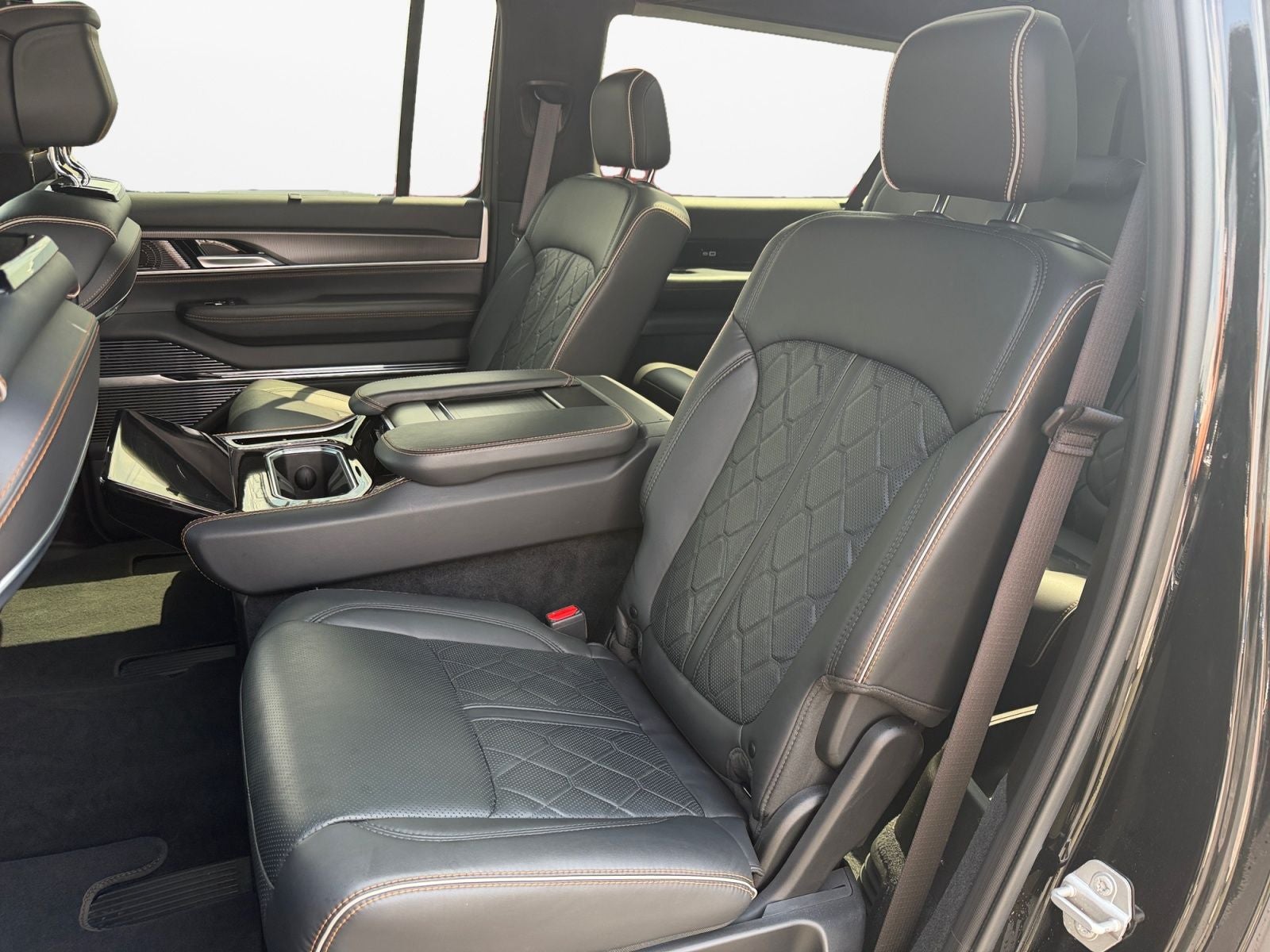 2025 Jeep Grand Wagoneer L Series III Obsidian 4x4