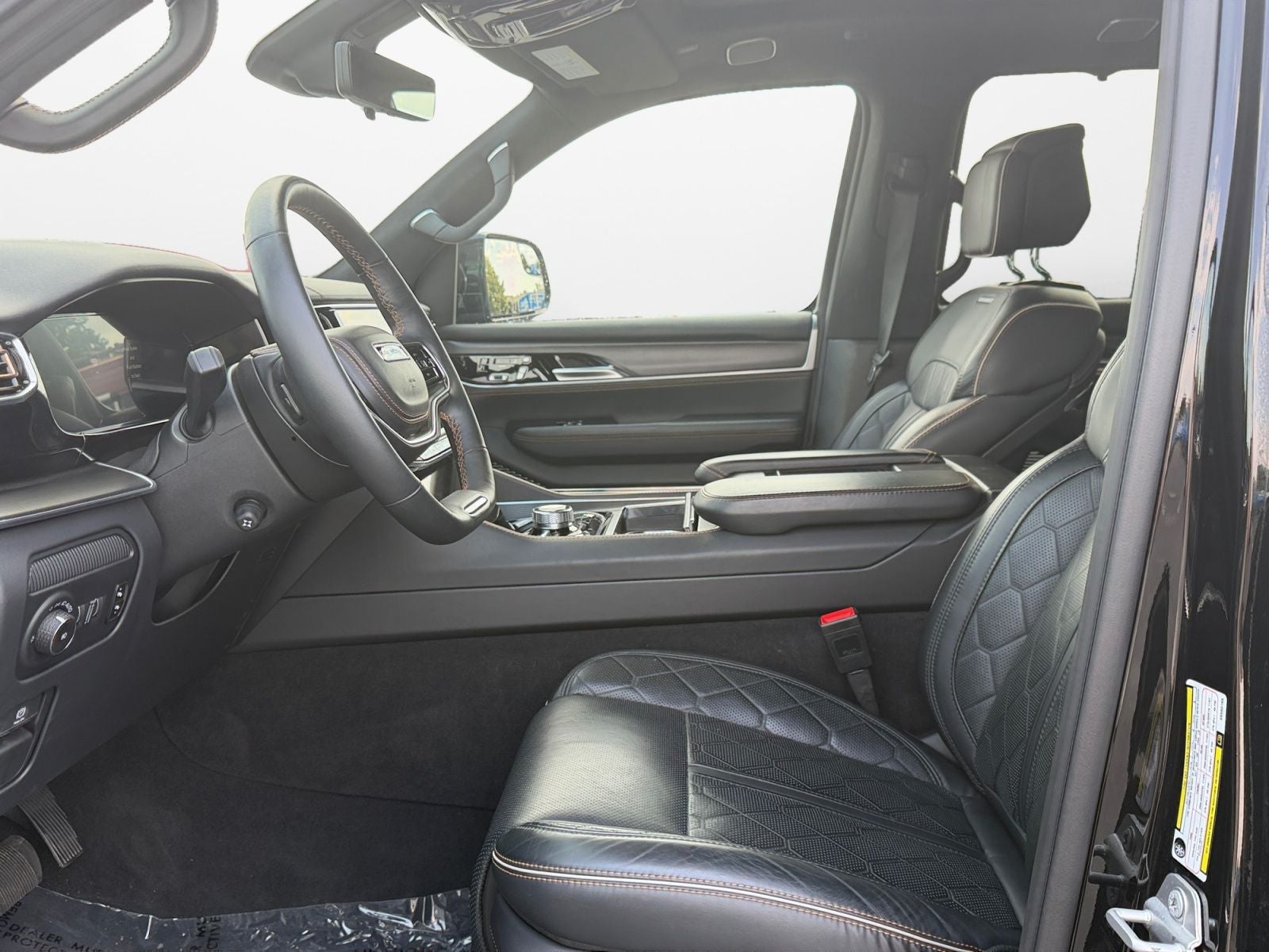 2025 Jeep Grand Wagoneer L Series III Obsidian 4x4